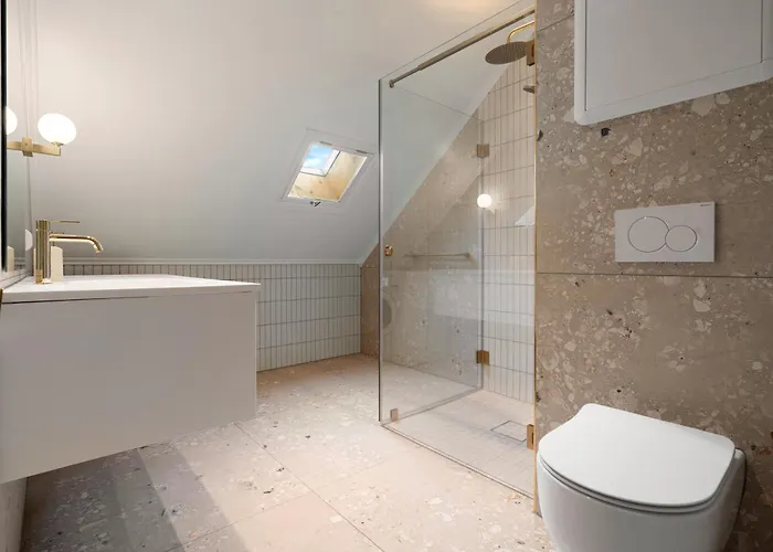 Arctic Homes - Historical Newly Renovated * 트롬쇠