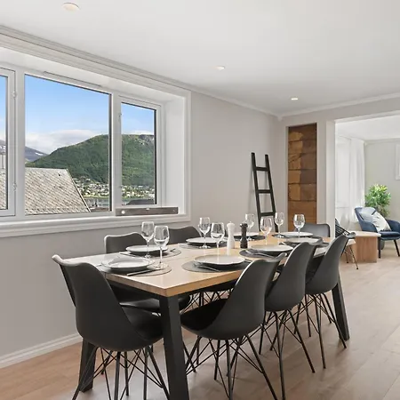 Apartment Arctic Homes - Historical Newly Renovated *